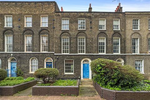 4 bedroom terraced house for sale, Philpot Street, London, E1