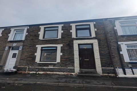 3 bedroom house to rent, Walters road, Neath,