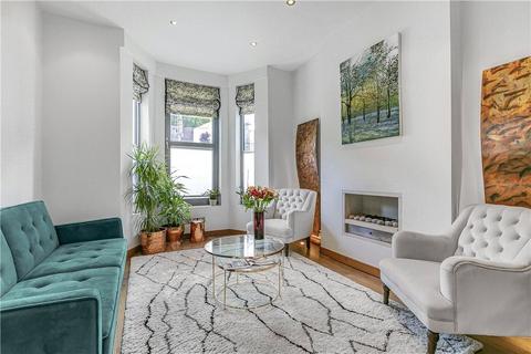 18 Chiswick Road, London, W4 5RB
