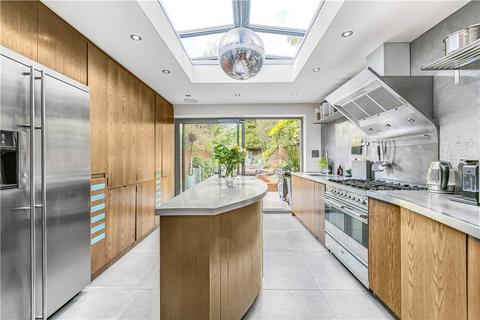 18 Chiswick Road, London, W4 5RB