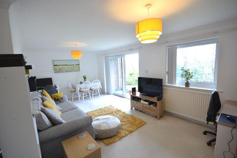1 bedroom apartment for sale, Wallace Road, Broadstone BH18
