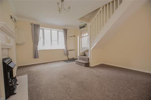 2 bedroom semi-detached house to rent, St Catherines Court, Grimsby, DN34