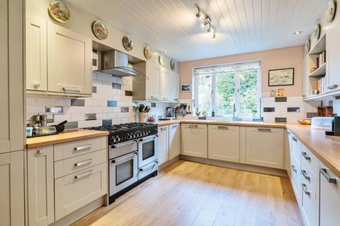2 bedroom bungalow for sale, Whinneys Road, Loudwater, Buckinghamshire, HP10