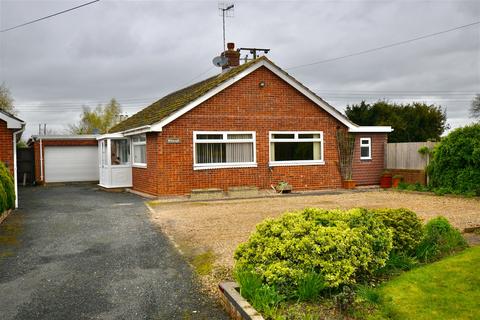 3 bedroom detached bungalow for sale - Wittcroft, Salters Lane, Lower Moor, WR10 2PQ