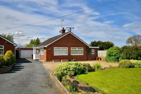3 bedroom detached bungalow for sale, Wittcroft, Salters Lane, Lower Moor, WR10 2PQ
