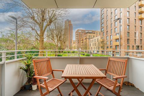 2 bedroom flat for sale, Ivy Point, Bow E3