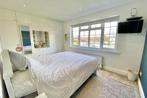 67 Wyncham Avenue, Sidcup, DA15 8EU