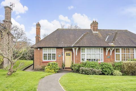 2 bedroom semi-detached house for sale, Mill Hill NW7