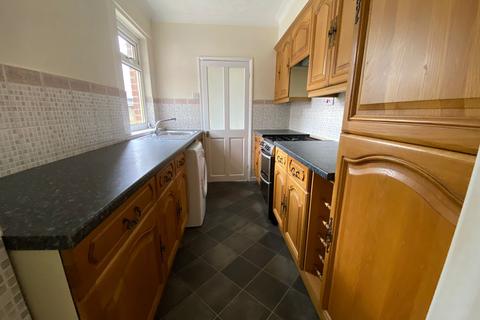 3 bedroom terraced house to rent, Onslow Terrace, Langley Moor, Durham, DH7