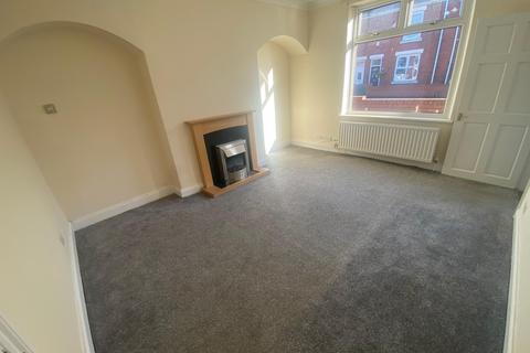 3 bedroom terraced house to rent, Onslow Terrace, Langley Moor, Durham, DH7