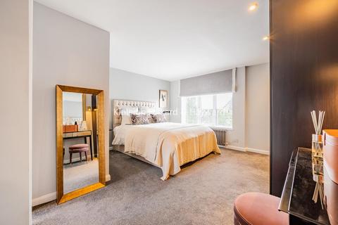 Delta Oldfield Road, Bromley, BR1 2LF