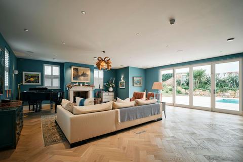 6 bedroom detached house for sale, La Rue De Haut, Jersey JE3