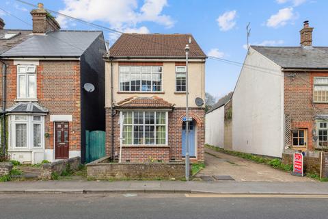 2 bedroom maisonette for sale, Sunnyside Road, Chesham, Buckinghamshire