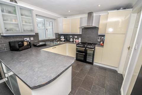 4 bedroom detached house for sale, Callum Drive, South Shields