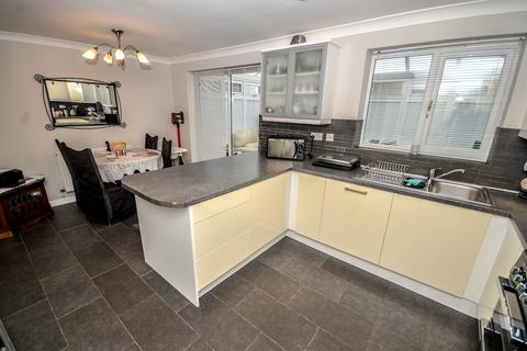 4 bedroom detached house for sale, Callum Drive, South Shields