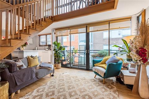 2 bedroom penthouse for sale, Tanner Street, London, SE1