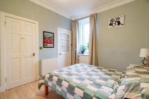 27/7 Maryfield, Edinburgh, EH7 5AR