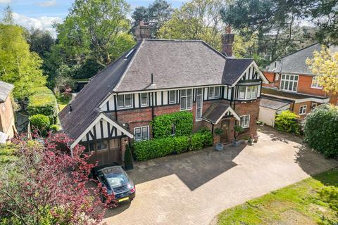 4 bedroom detached house for sale, East Avenue, Bournemouth, Dorset, BH3