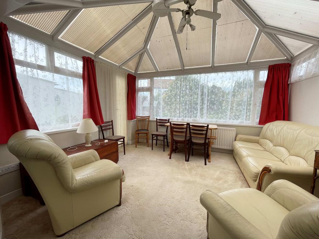 House in Wealden, Polegate - View 4