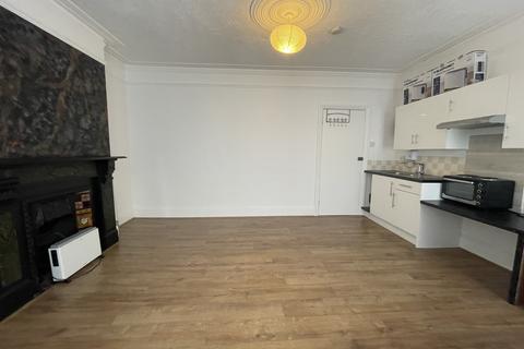 1 bedroom in a house share to rent, NW10 5AE