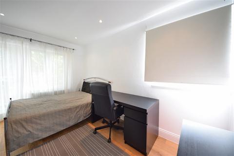 2 bedroom flat to rent, Everington Street,  London, W6