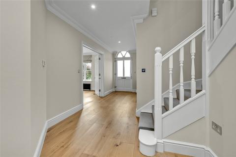 10 Littlemead, Esher, KT10 9PE