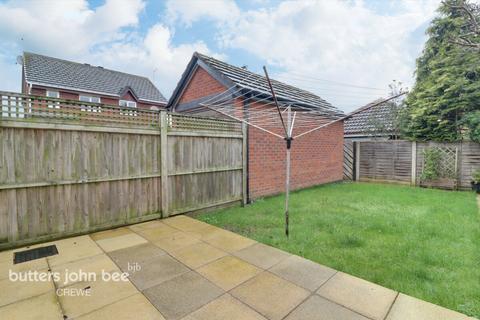 2 bedroom semi-detached house for sale, Minster Court, Crewe