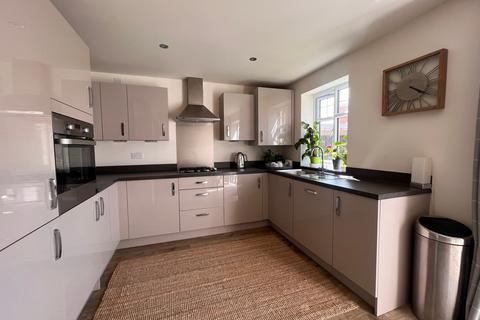 3 bedroom semi-detached house for sale, Rainworth drive , Kew , Southport , Merseyside, PR8