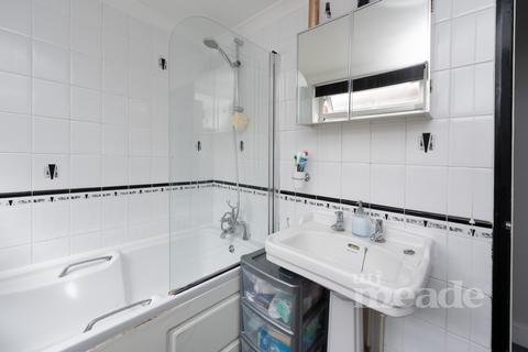 32 Cavendish Road, London, E4 9NH