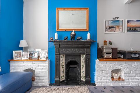 32 Cavendish Road, London, E4 9NH
