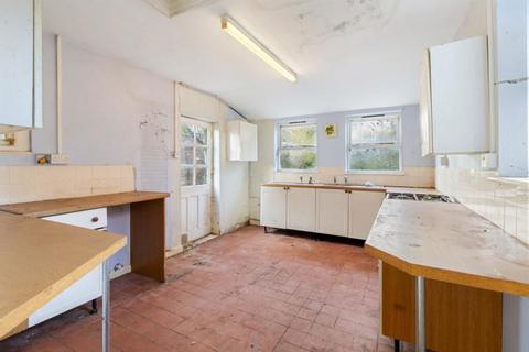 6 bedroom semi-detached house for sale, Christ Church Road, Malvern, Worcestershire, WR14 3BE