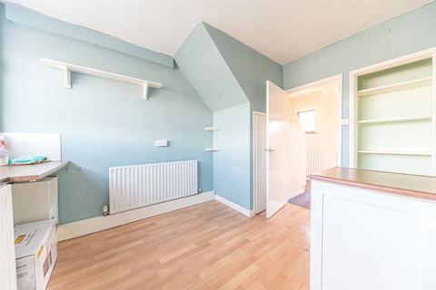 14 Drovers Way, Burton, Carnforth, LA6 1HU