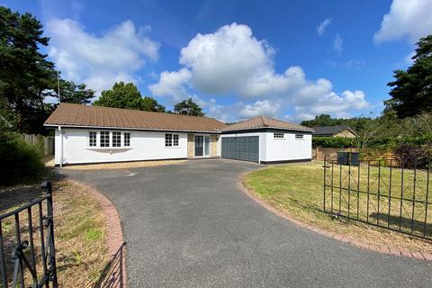 12 Craigside Road, St Leonards, Ringwood, BH24 2QX