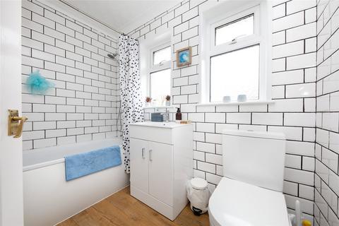 30 Bedford Road, Northfleet, Gravesend, DA11 7BL