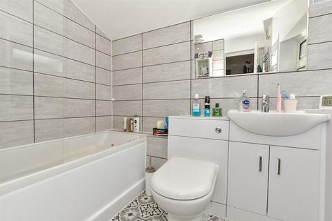 6 Mill Road, Dartford, DA2 7RZ