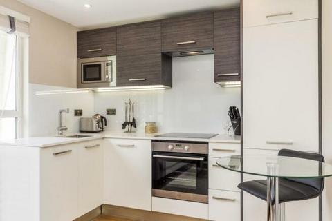 1 bedroom apartment to rent, Sussex Gardens, London, W2