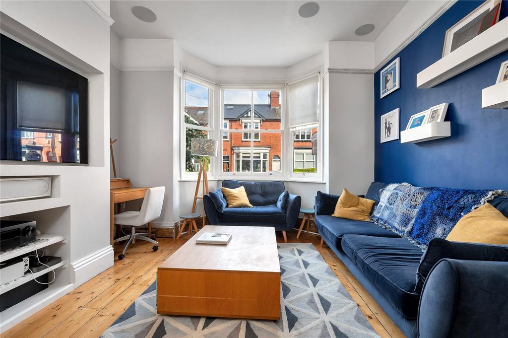 Clarendon Park, Leicester LE2 4 bed terraced house for sale £400,000