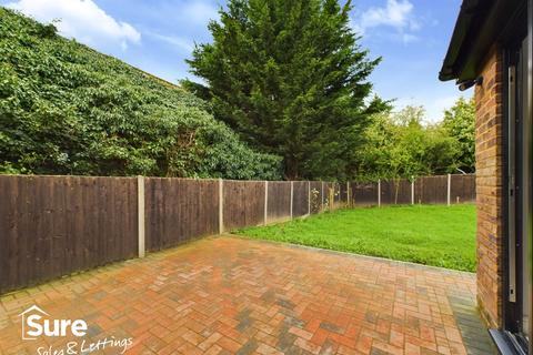 3 bedroom semi-detached house to rent, Bedmond Road, Abbots Langley, Hertfordshire, WD5 0QE