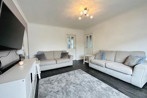 3 bedroom terraced house for sale, The Oval, Glenboig, Coatbridge