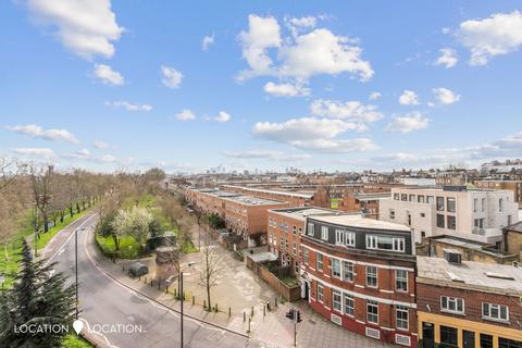 2 bedroom apartment for sale, Northwold Road, Raines Court, N16
