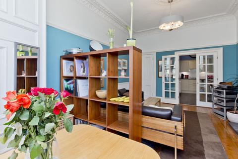 2 bedroom flat for sale, 10 (2F1) Rochester Terrace, Merchiston, EH10 5AB
