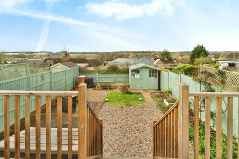 2 bedroom semi-detached bungalow for sale, Springwater Road, Leigh-on-Sea, SS9