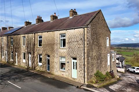 3 bedroom end of terrace house for sale, Manchester Road, Barnoldswick, Lancashire, BB18