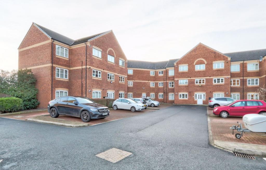 Rockingham Court, Middlesbrough, TS5 2 bed apartment to rent £675 pcm