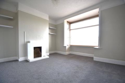 3 bedroom terraced house to rent, Quarry Road, Ryde PO33