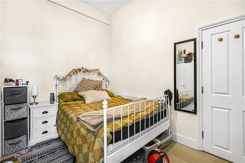 1 bedroom apartment for sale, Garratt Lane, London, SW18