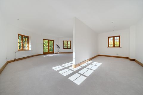 undefined, Crooksbury Road, Farnham, GU10