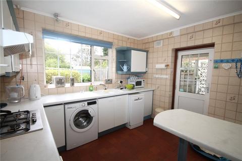27 The Spinney, Epsom, KT18 5QX