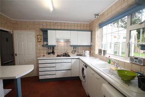 27 The Spinney, Epsom, KT18 5QX