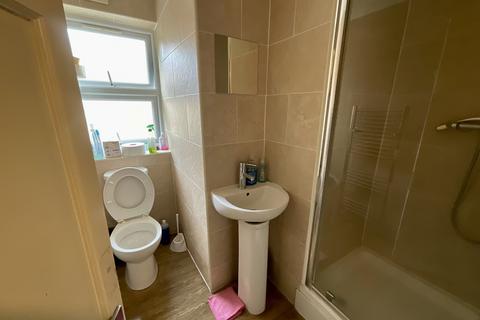 1 bedroom in a house share to rent, Margery Park Road, London E7